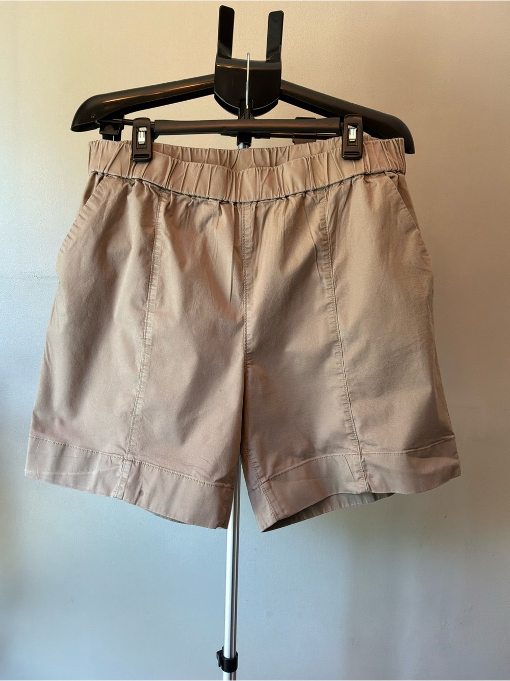 Duluth Trading Co Chino Shorts Women 18 Tan‎ Pull On Gorpcore 7 Inseam